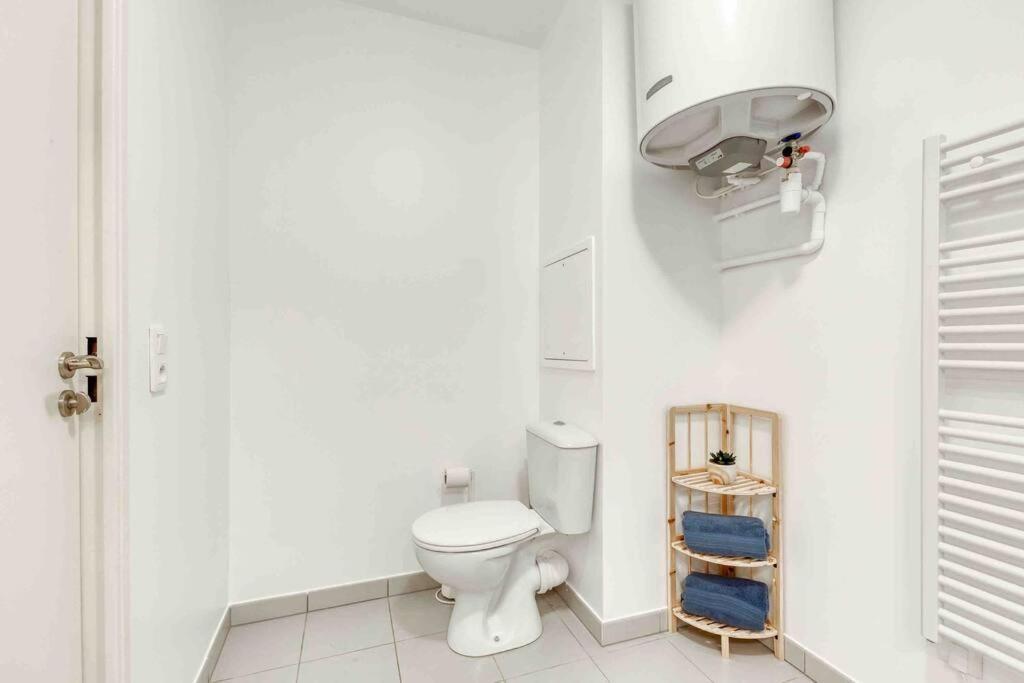Appartement Moderne, Metro 7, Parking Et Jardin Villejuif Bagian luar foto